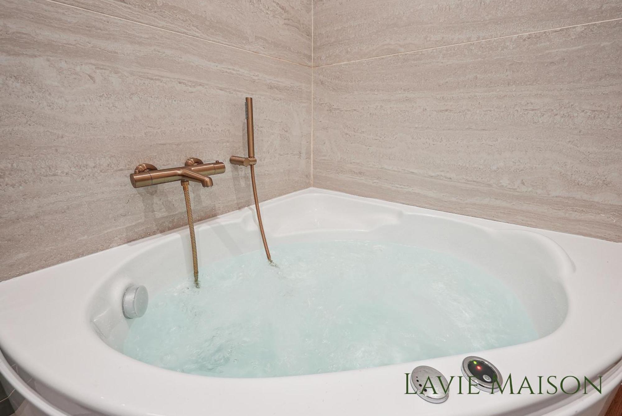 Lavie Maison Central & Hot Tub Bordeaux Extérieur photo